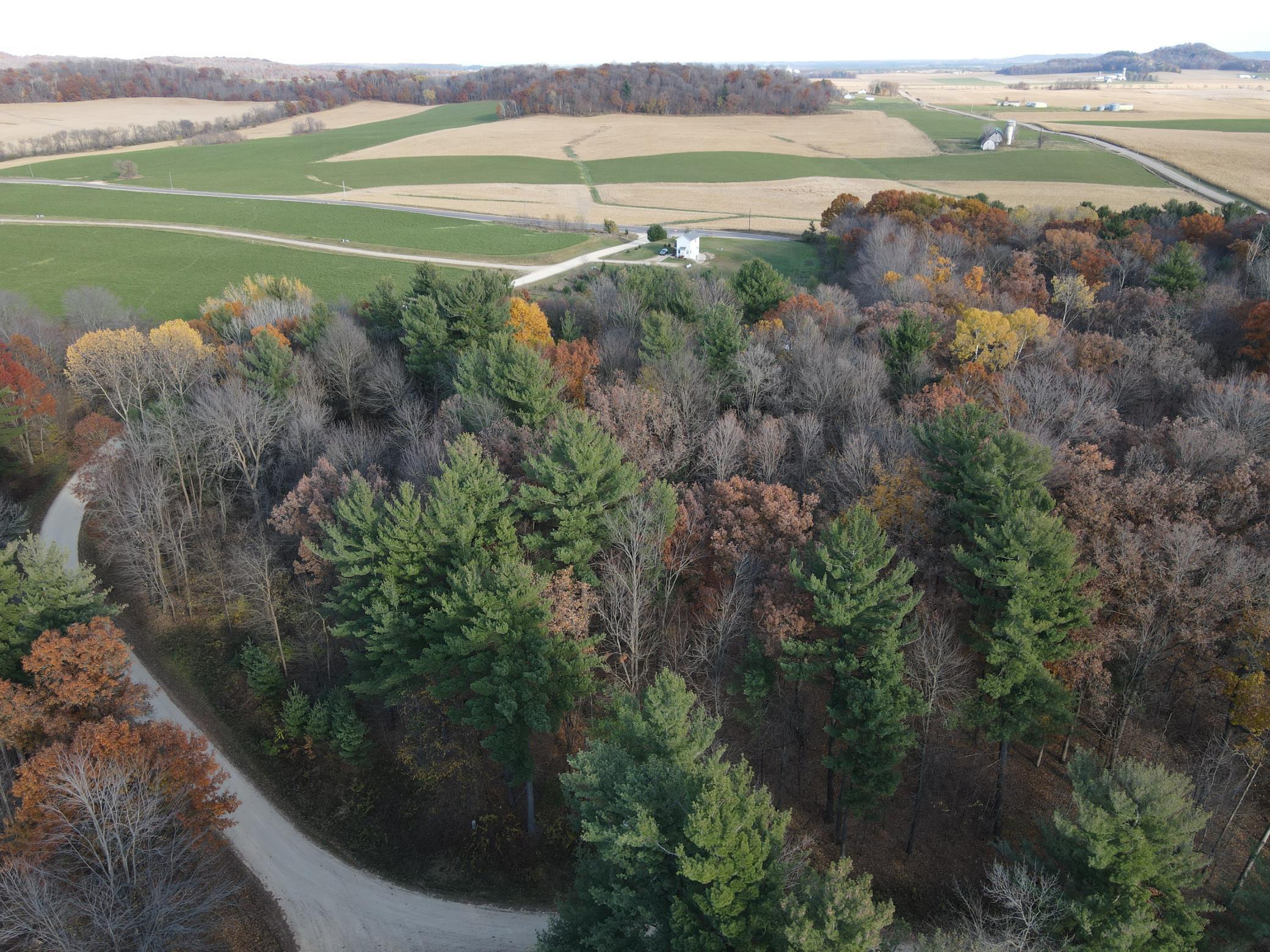 main property photo 19