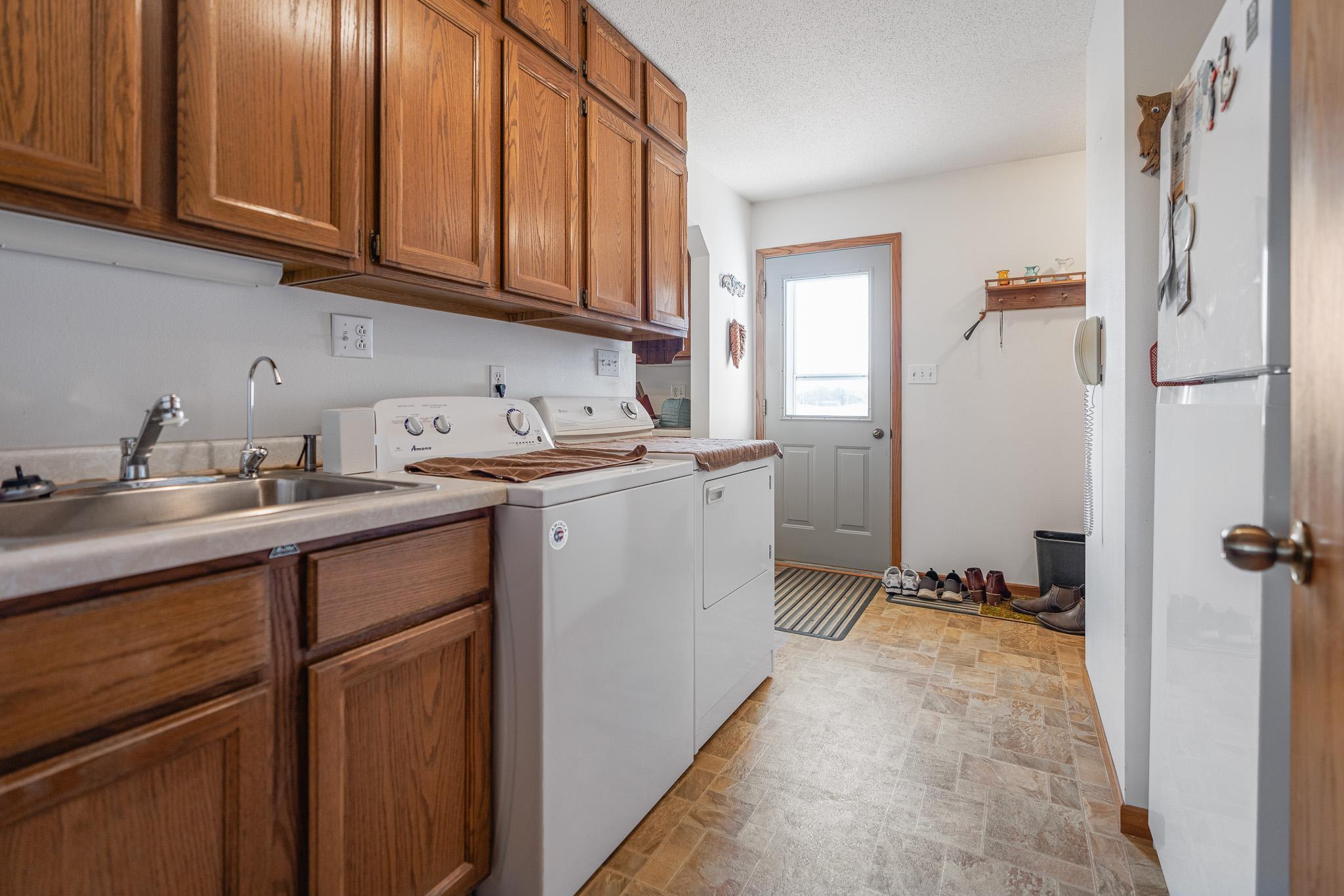 property viewer photo 17