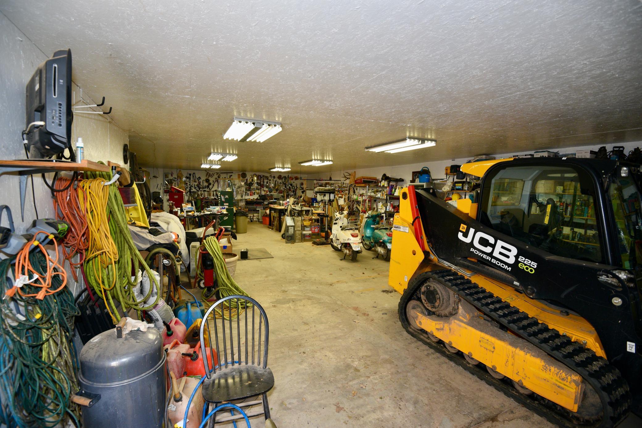 main property photo 104