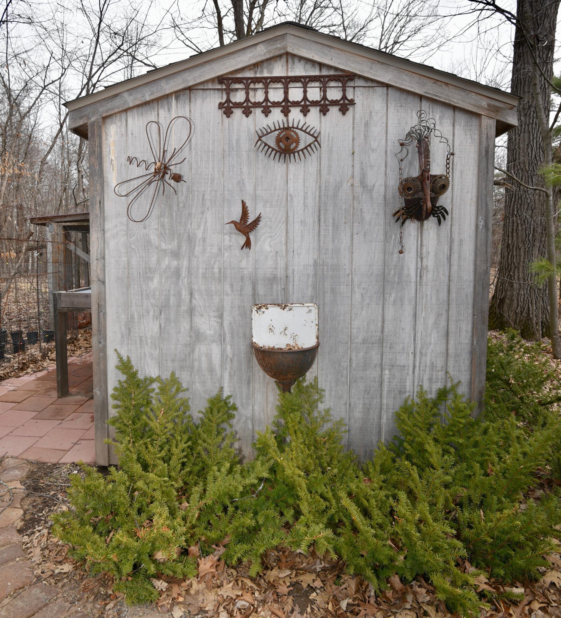 main property photo 37