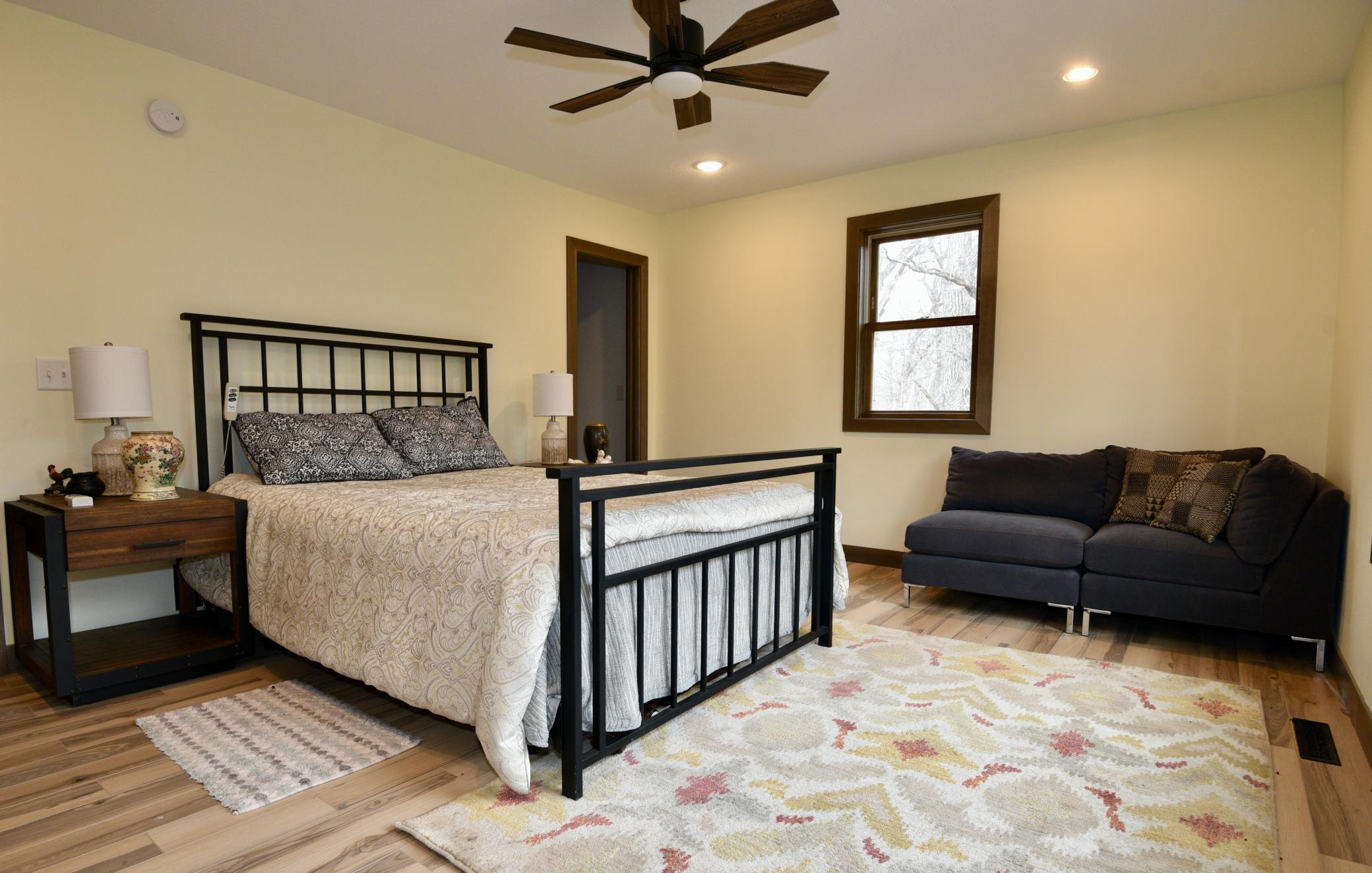 main property photo 78