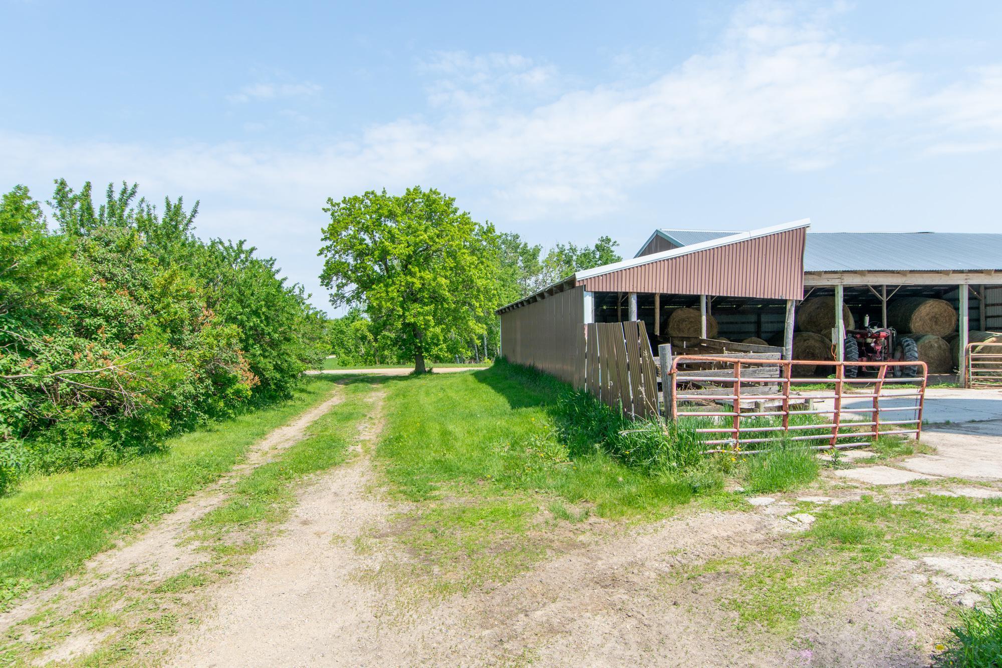 main property photo 19