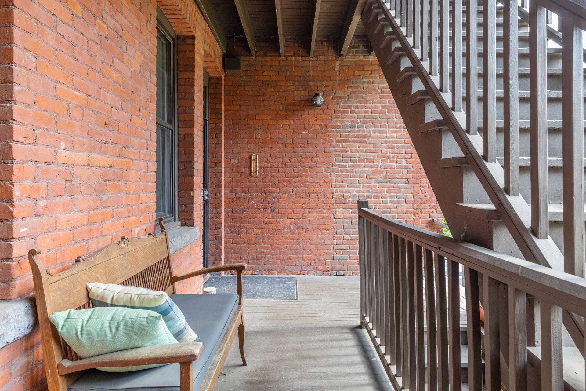 property viewer photo 35