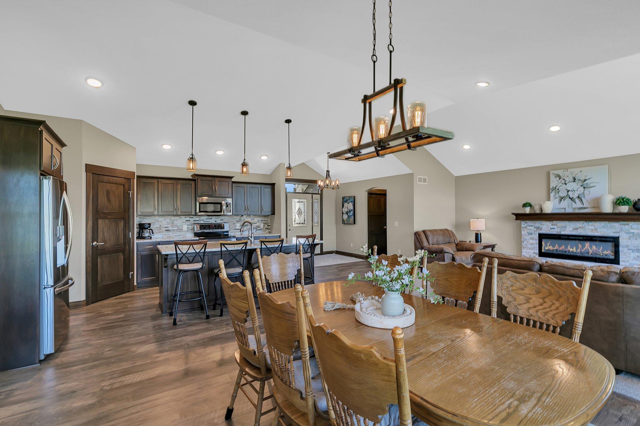 property viewer photo 8