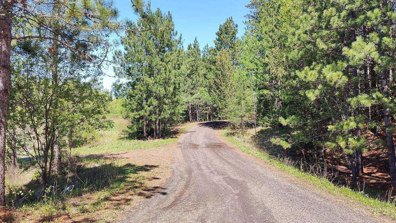 main property photo 39