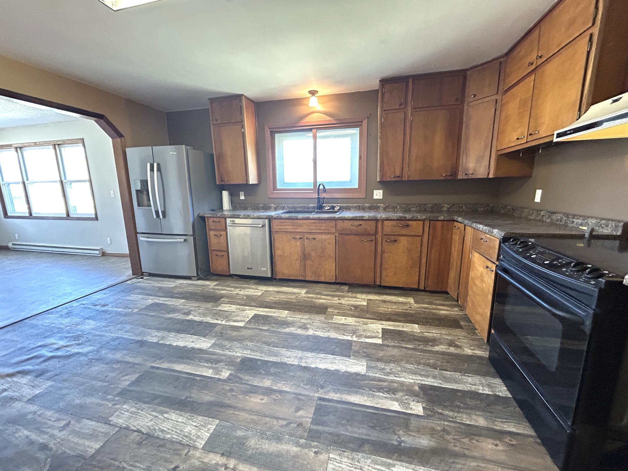 property viewer photo 4