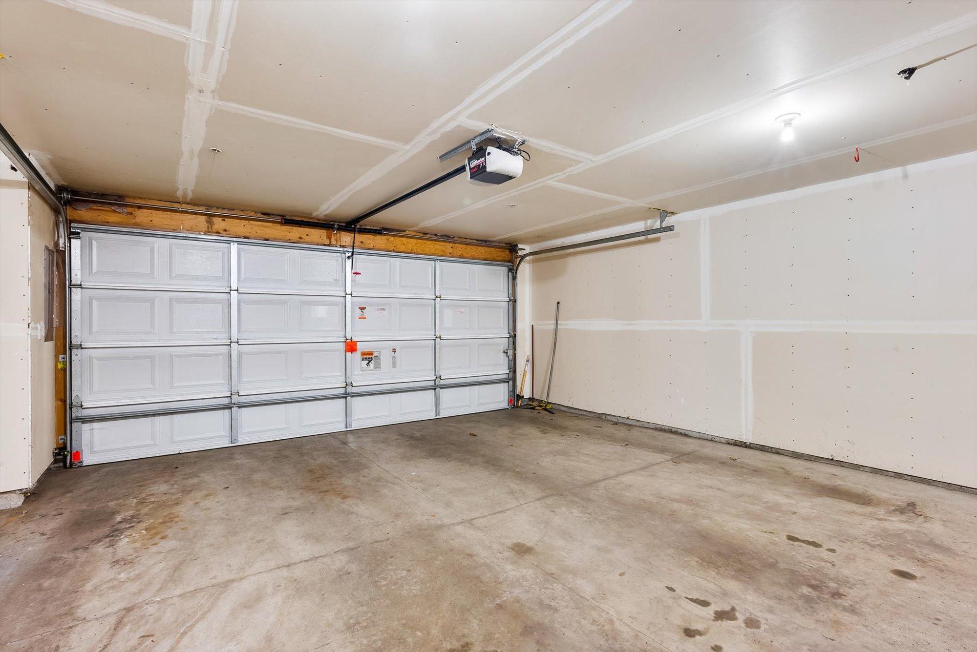 property viewer photo 28