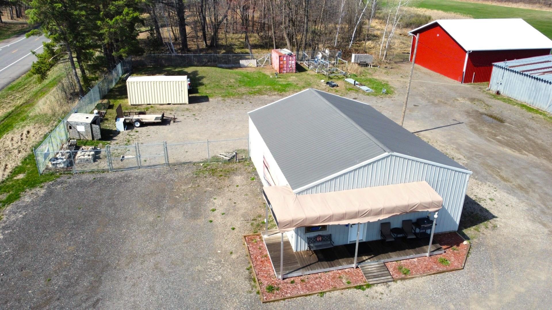 main property photo 5