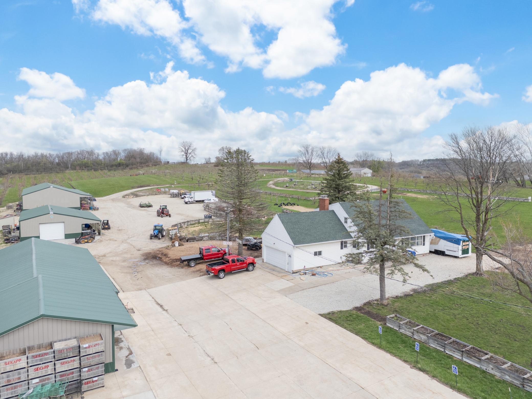 main property photo 20
