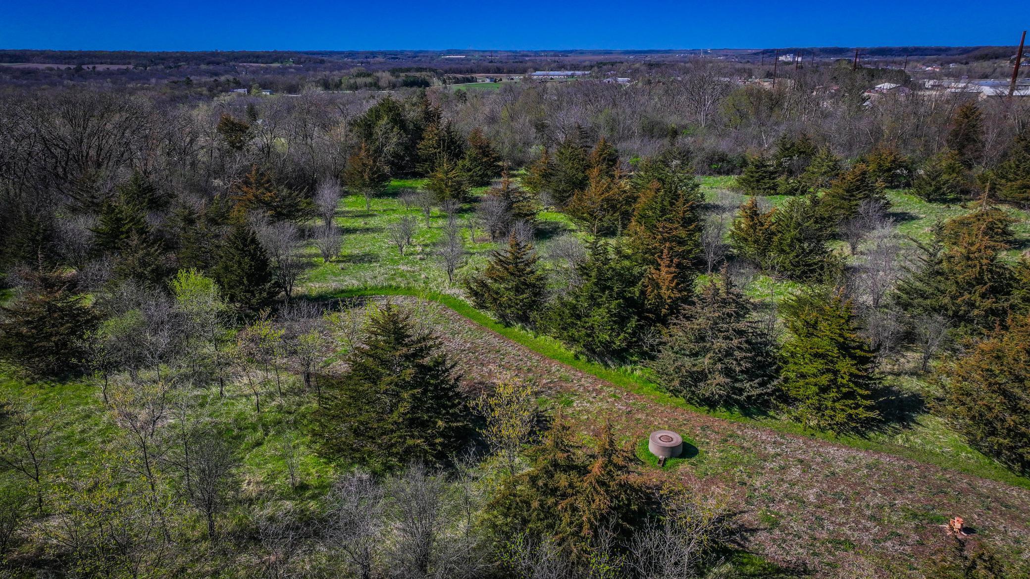 main property photo 10