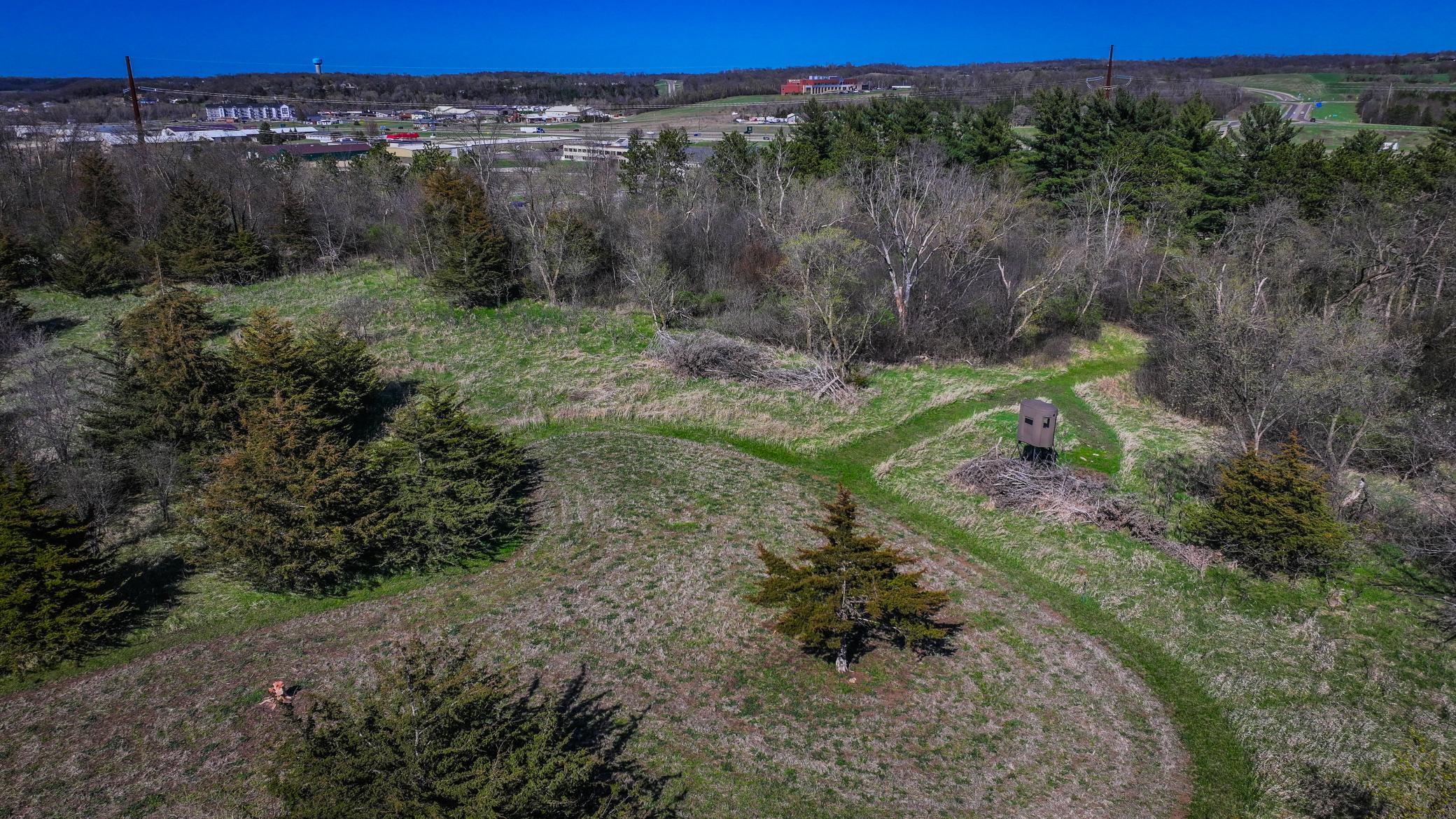 main property photo 11