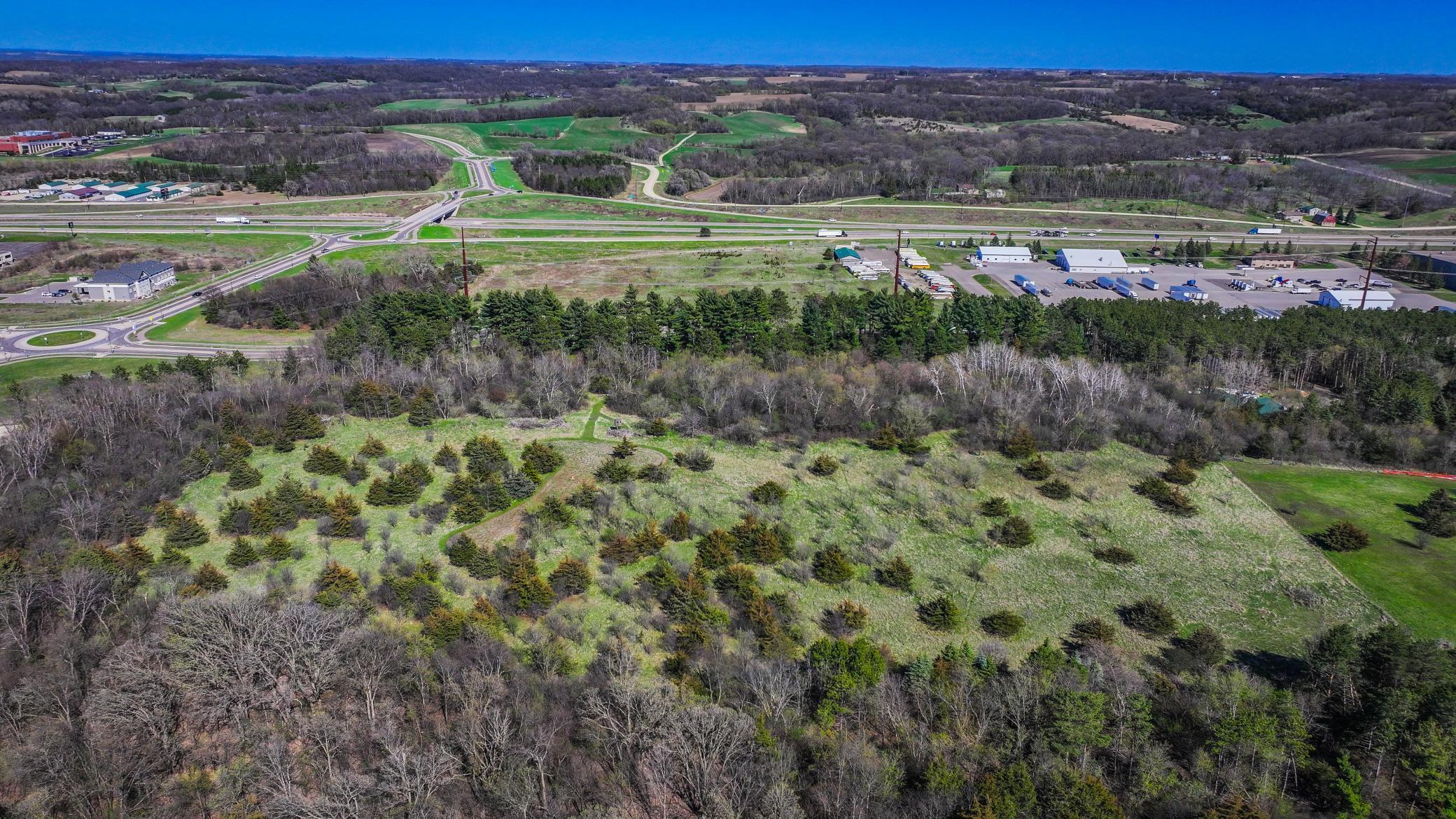 main property photo 7