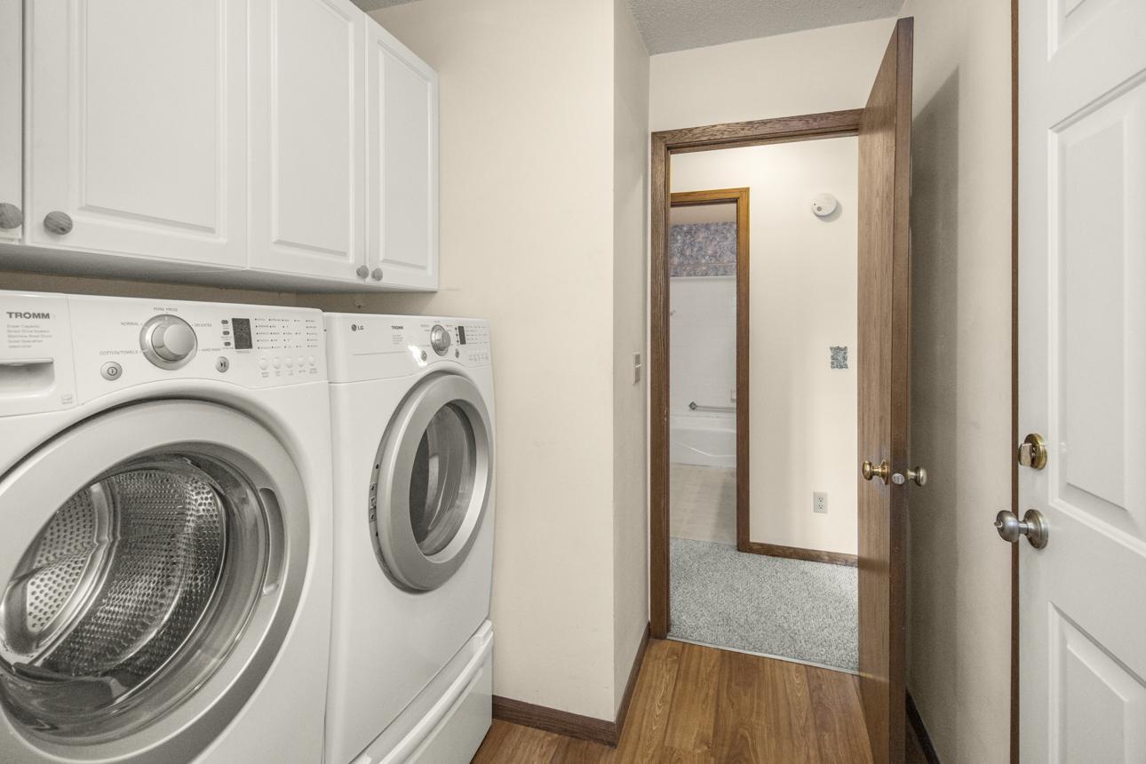 property viewer photo 17