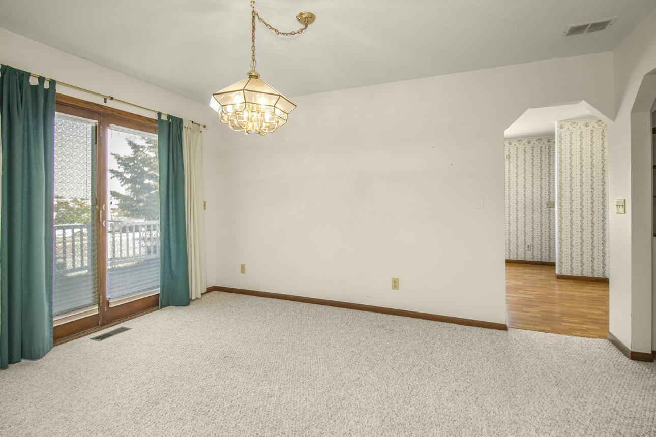 property viewer photo 5