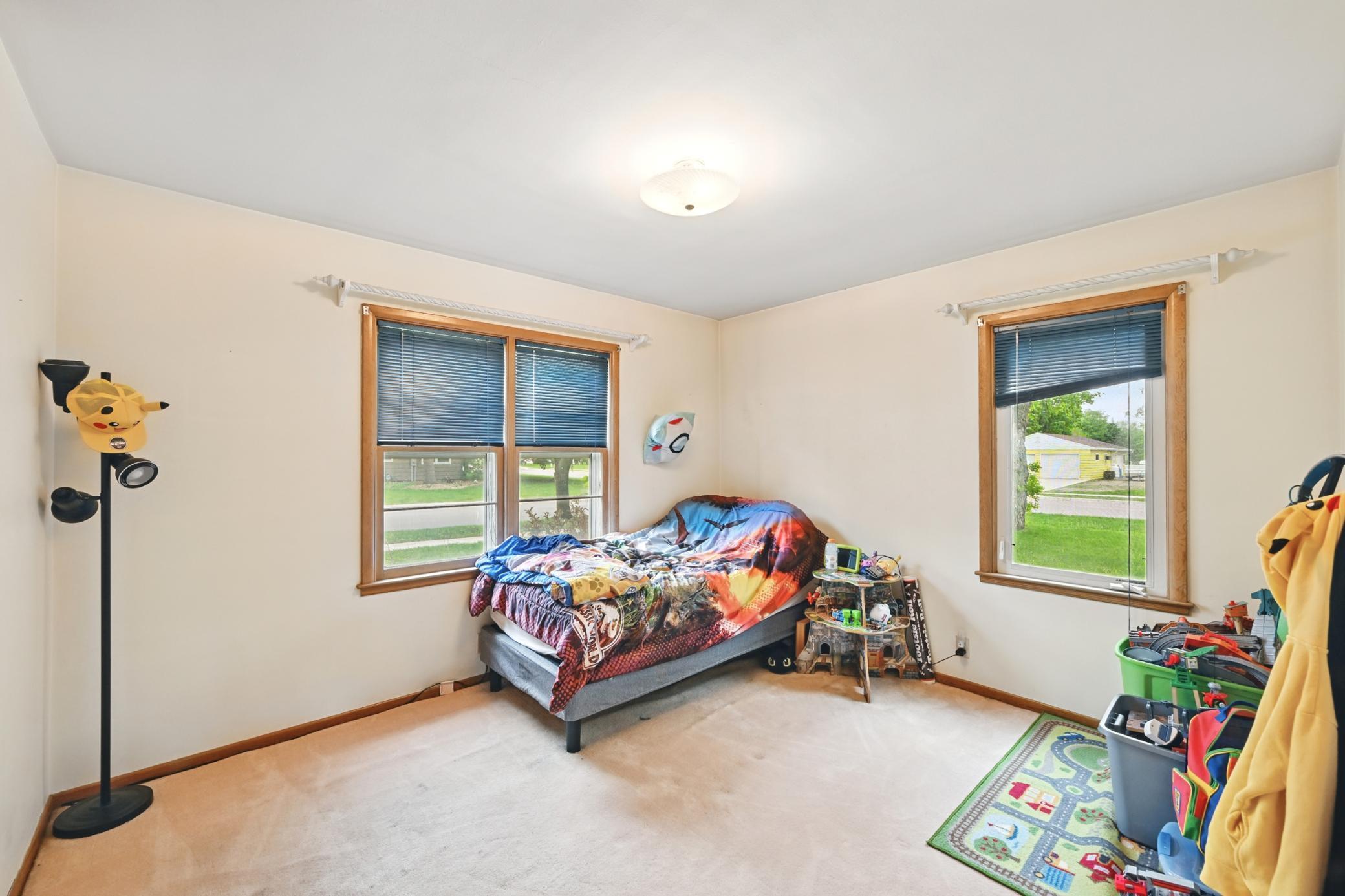 property viewer photo 10