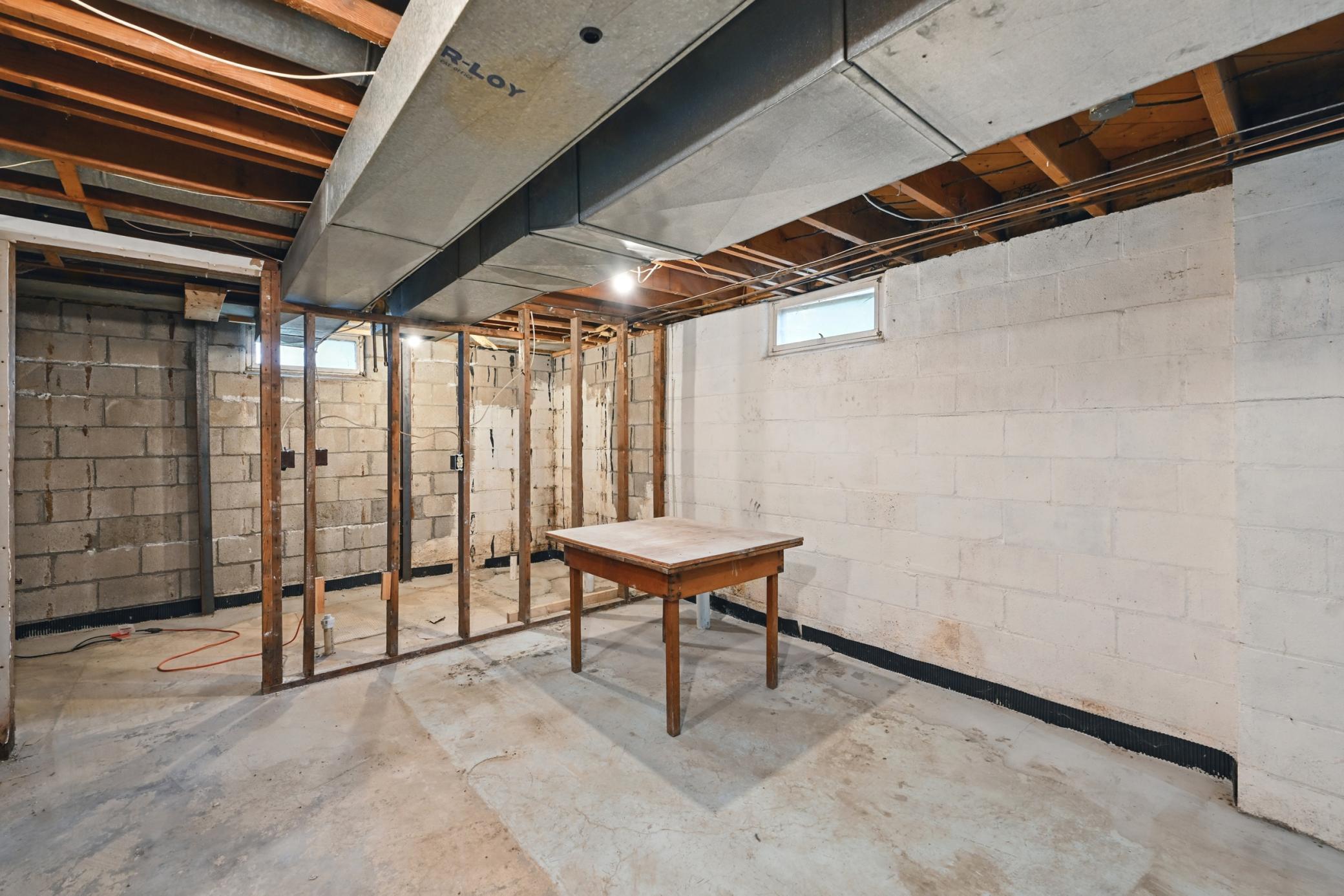 property viewer photo 16