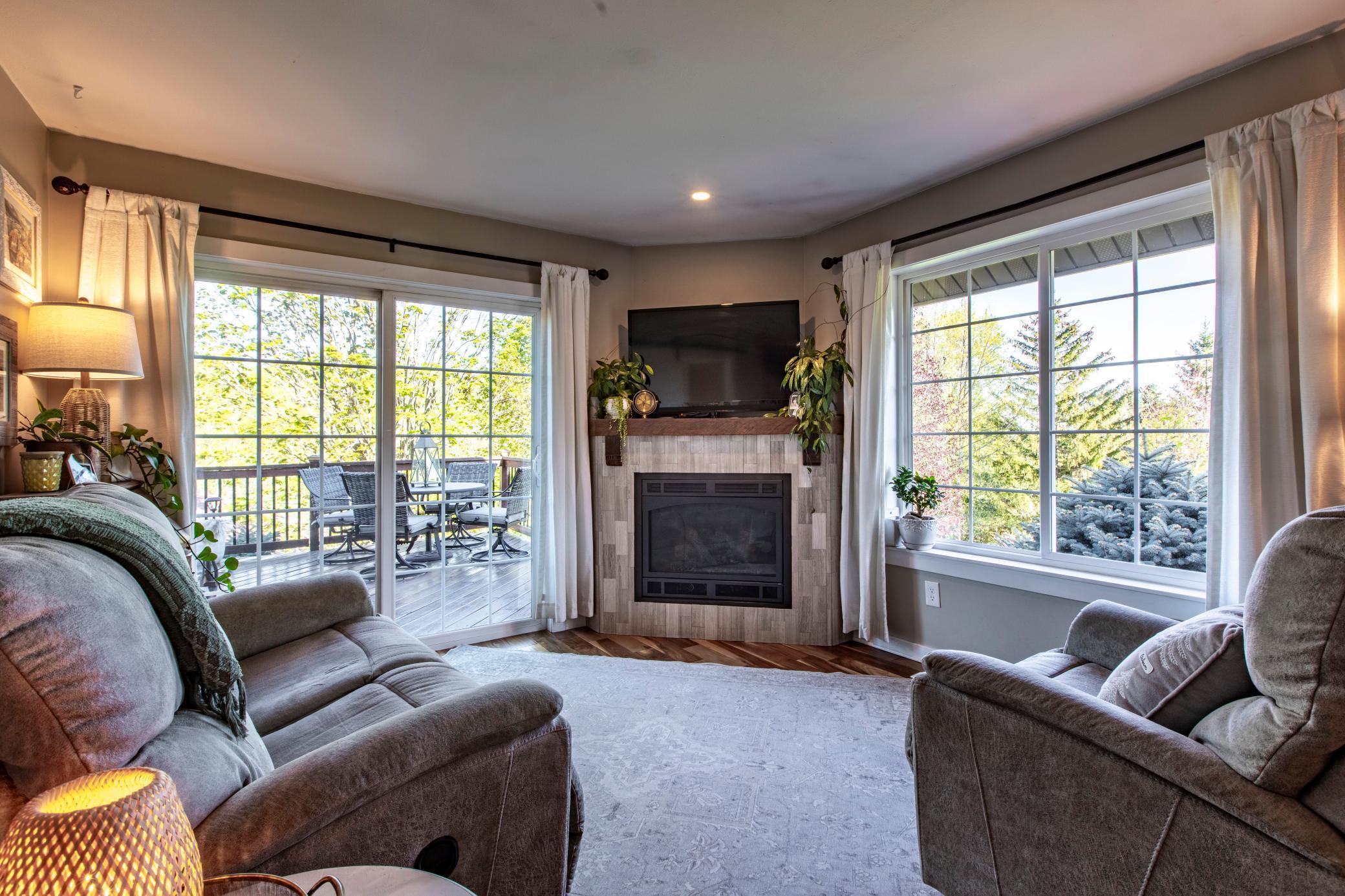 property viewer photo 27