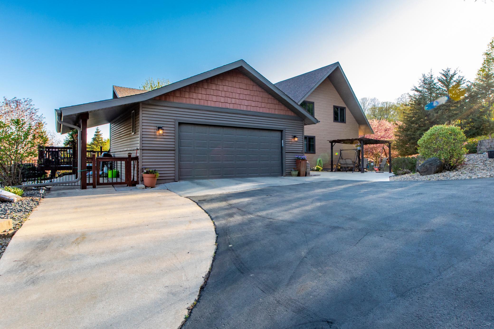property viewer photo 5