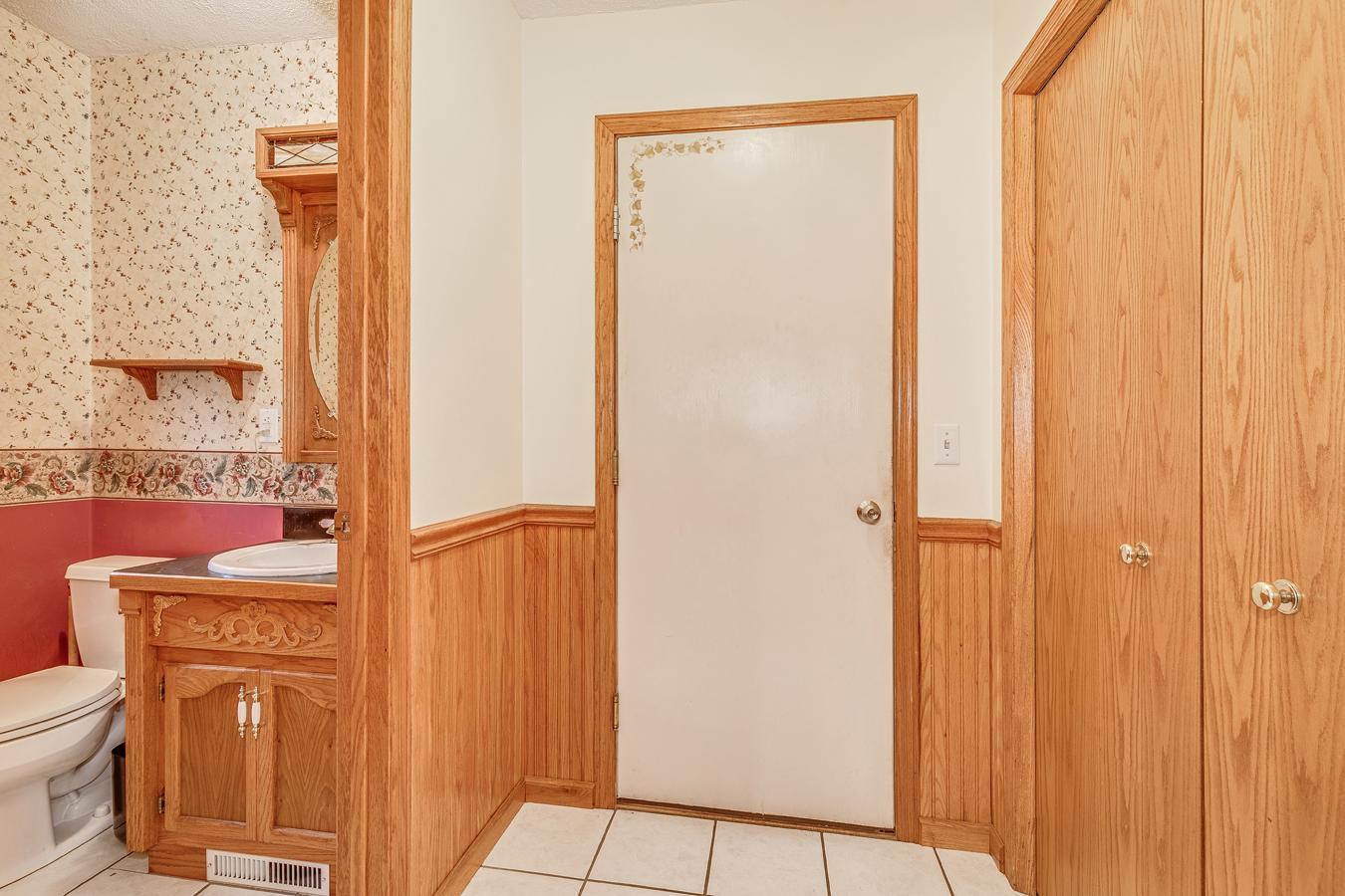 property viewer photo 16