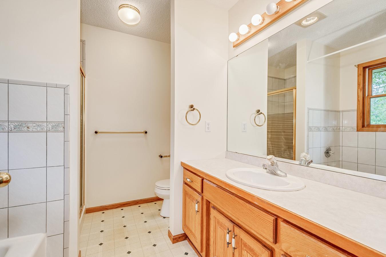 property viewer photo 21
