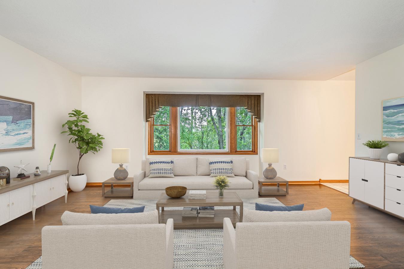 property viewer photo 3