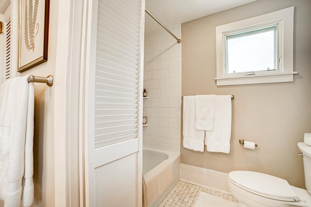 property viewer photo 45