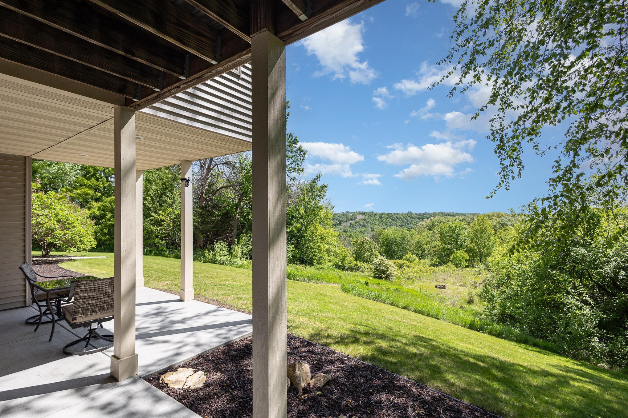 property viewer photo 45