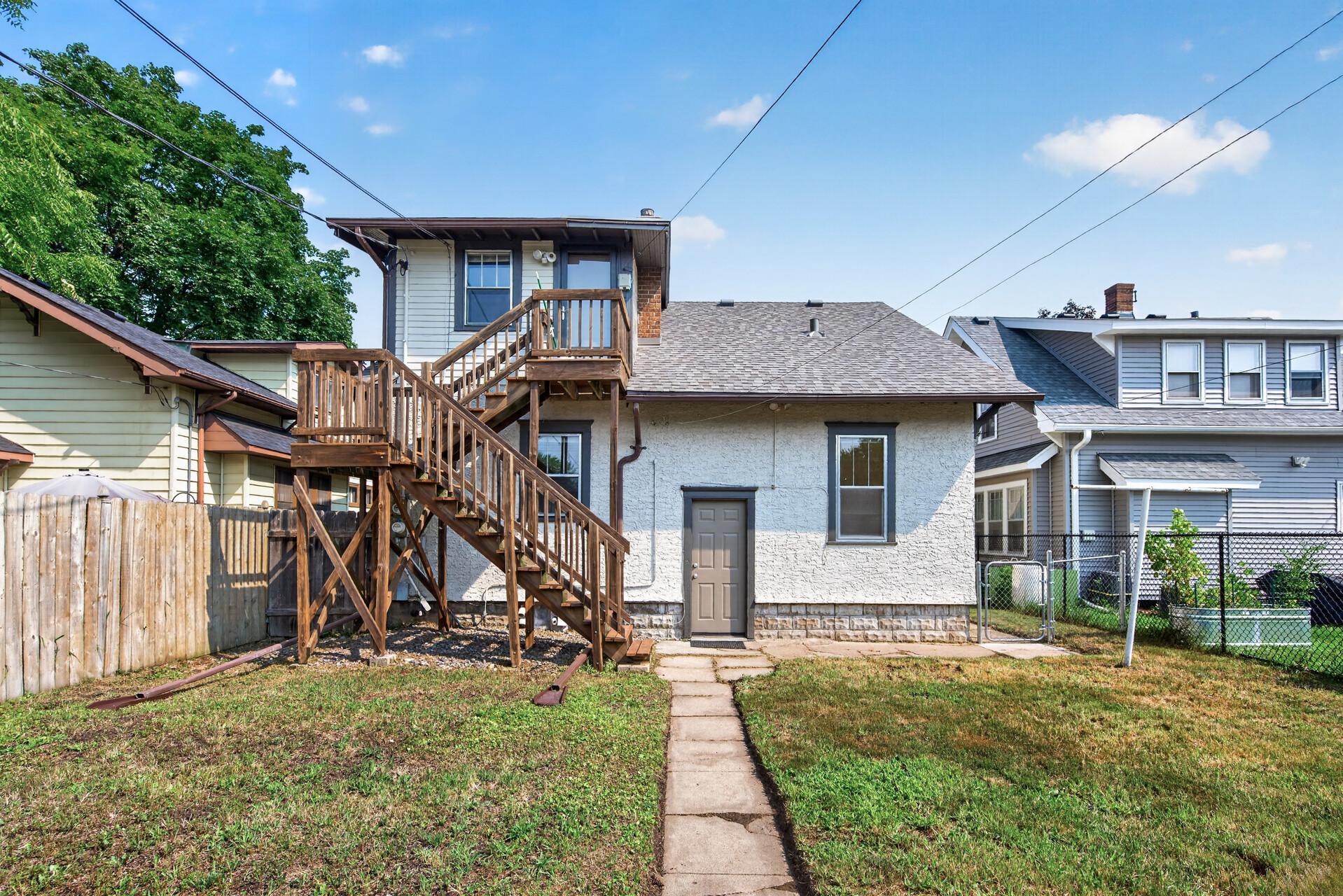 main property photo 40
