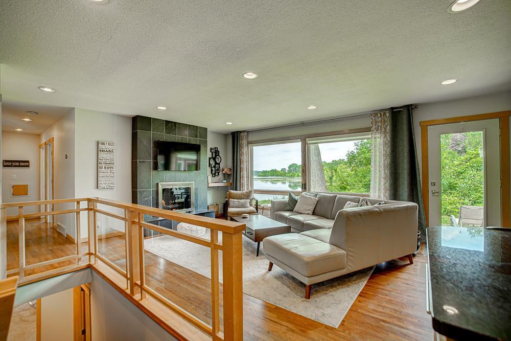 property viewer photo 21