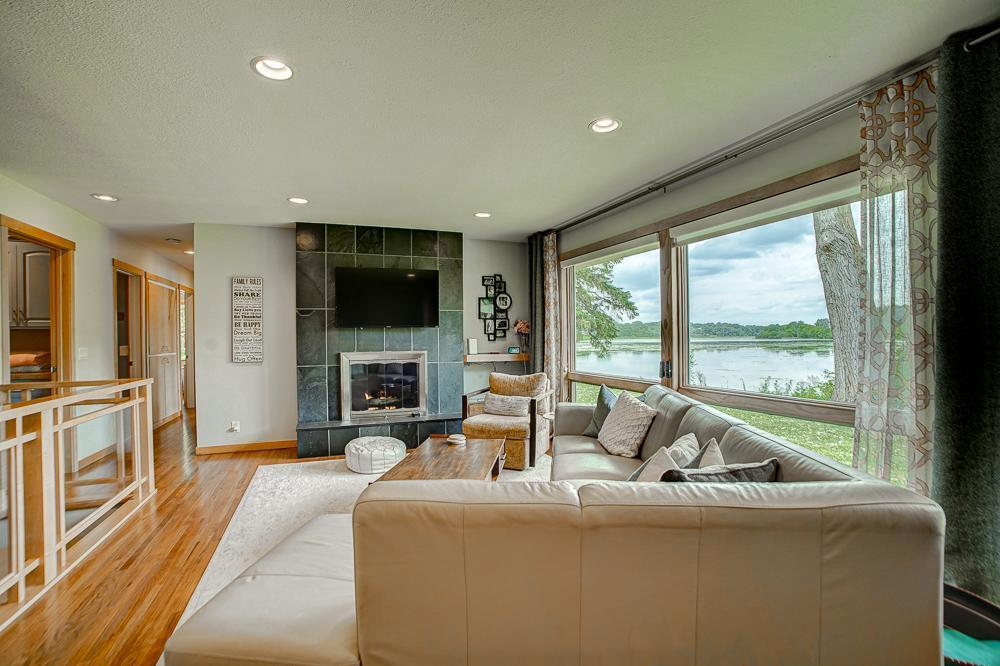 property viewer photo 22