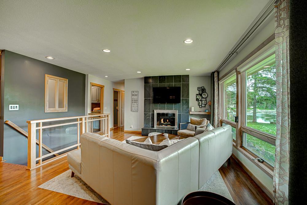 property viewer photo 24