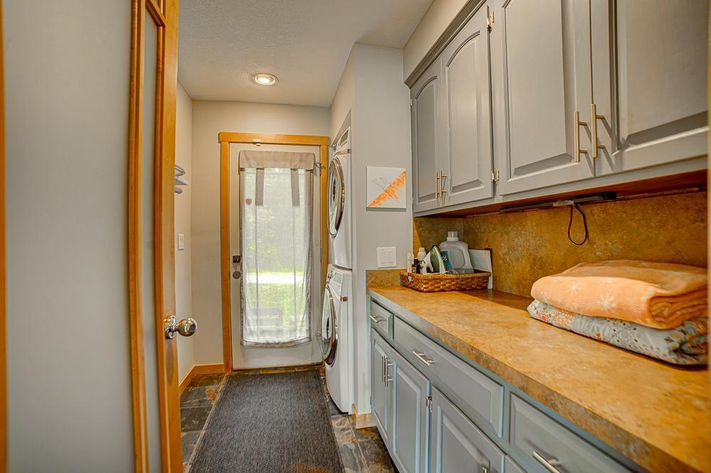 property viewer photo 25