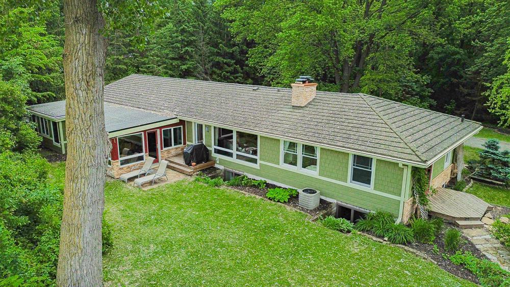 property viewer photo 3