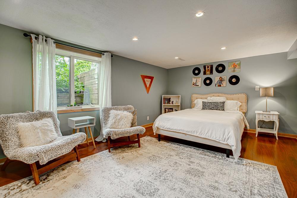 property viewer photo 31
