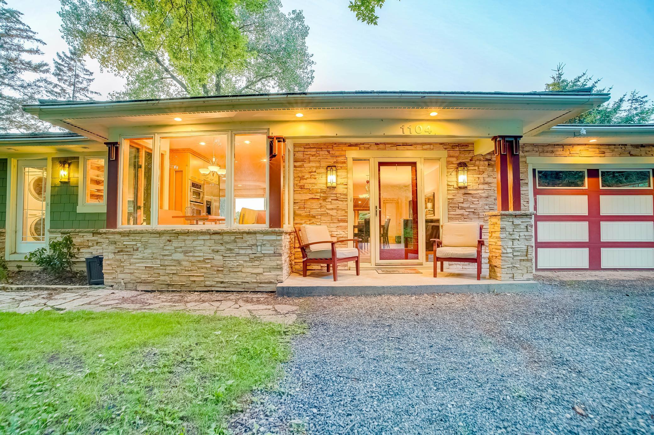property viewer photo 9