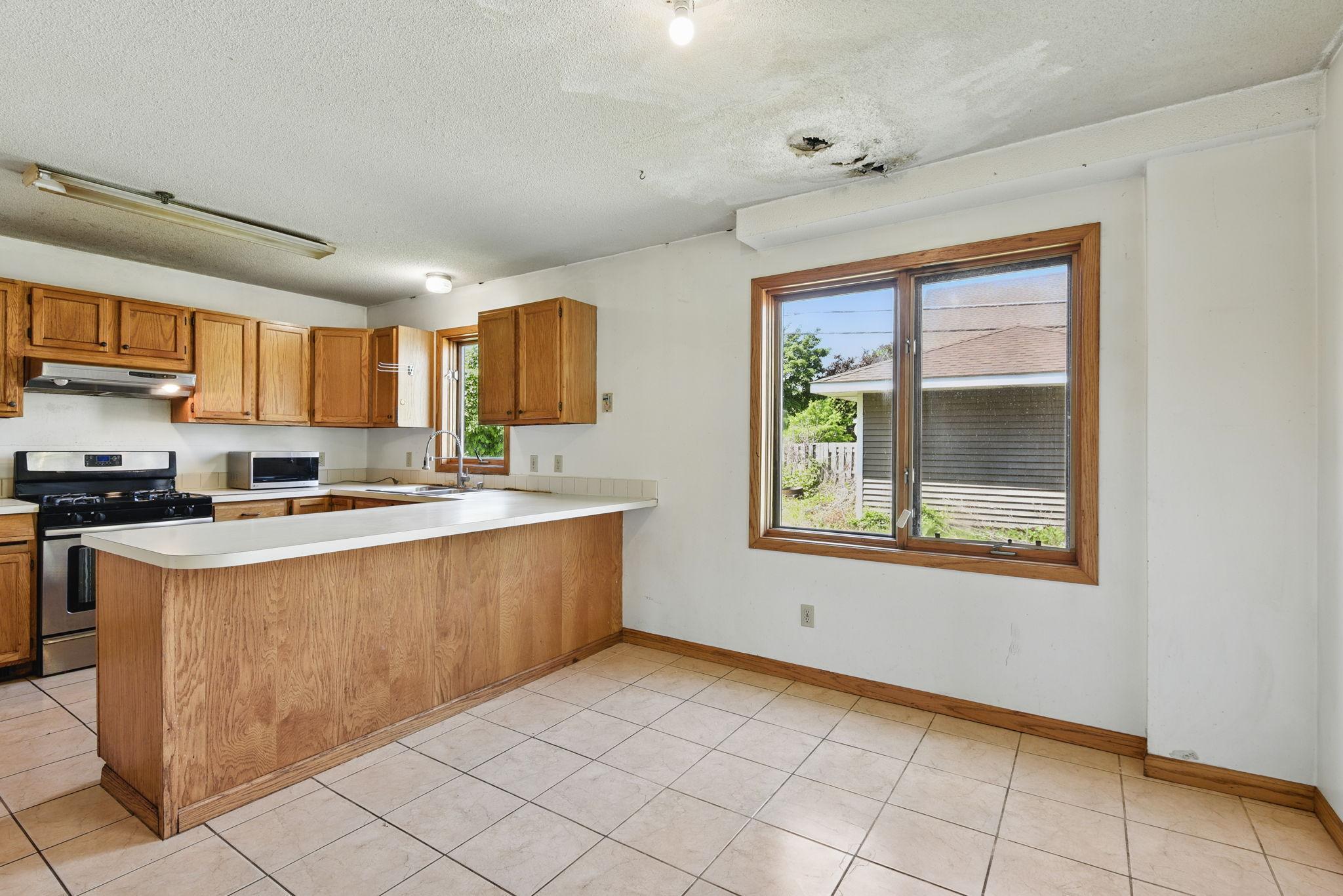property viewer photo 8