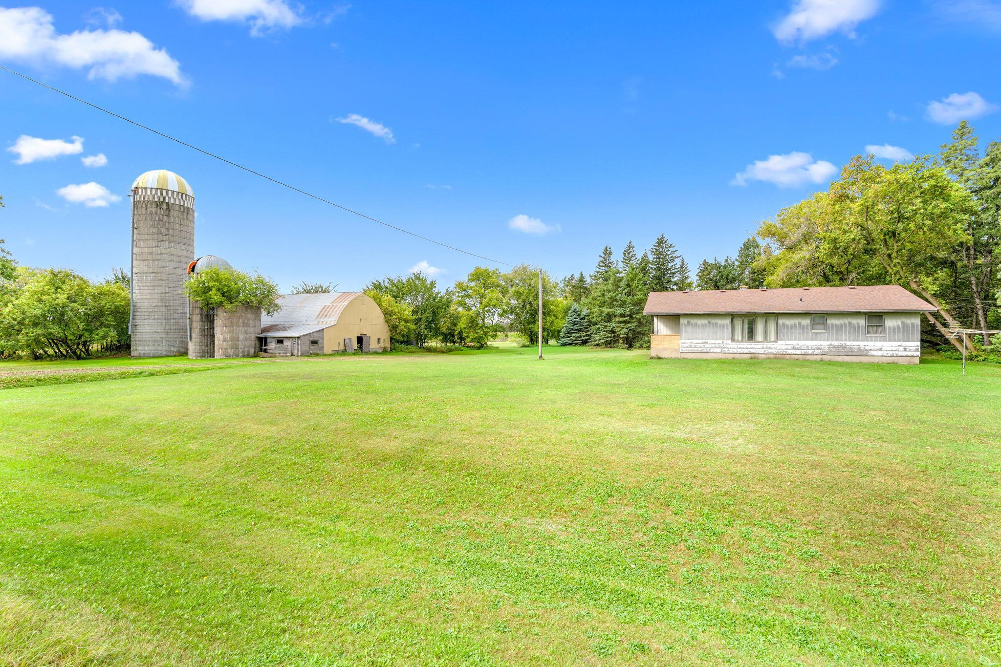 property viewer photo 5