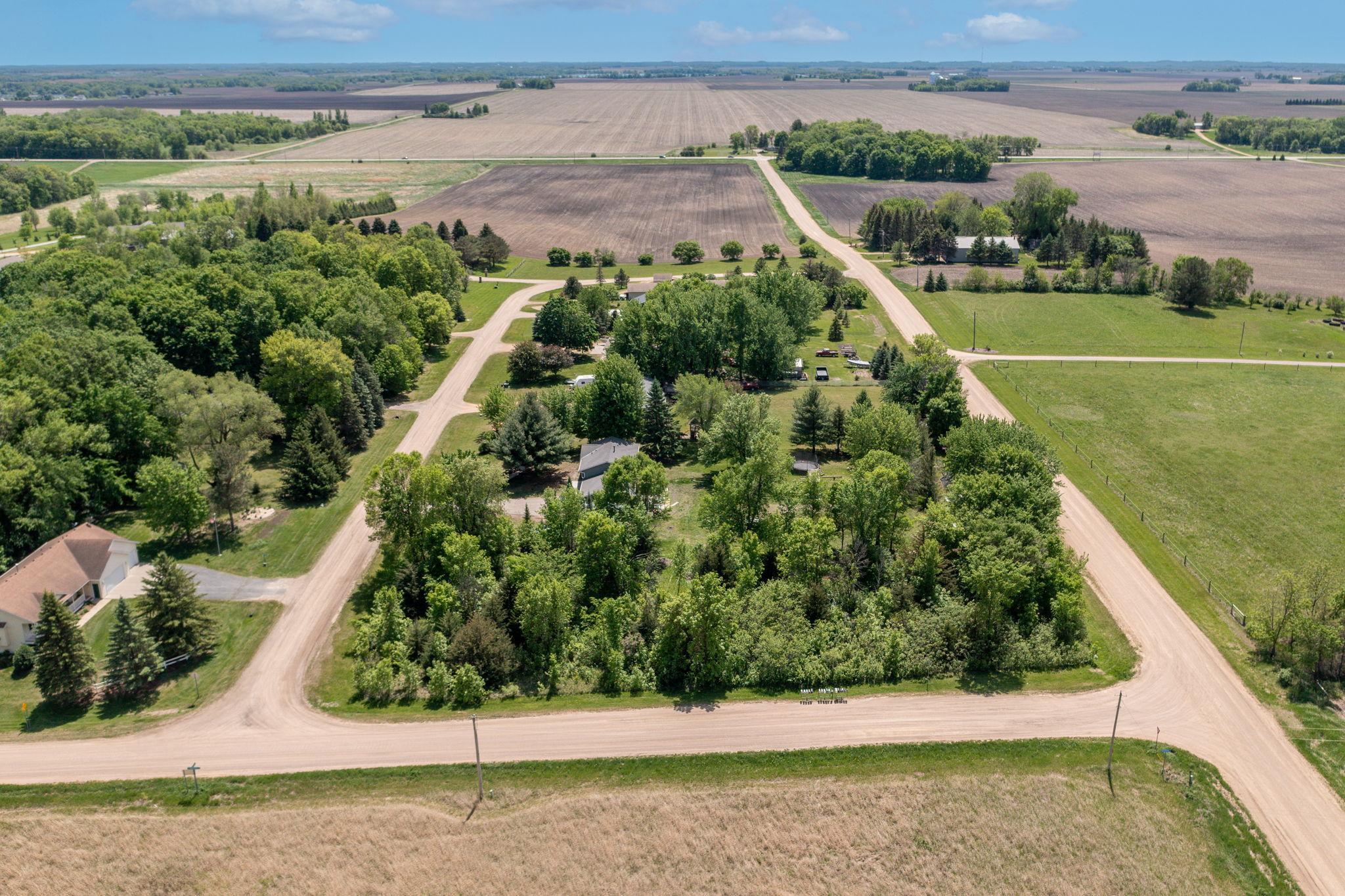 main property photo 8