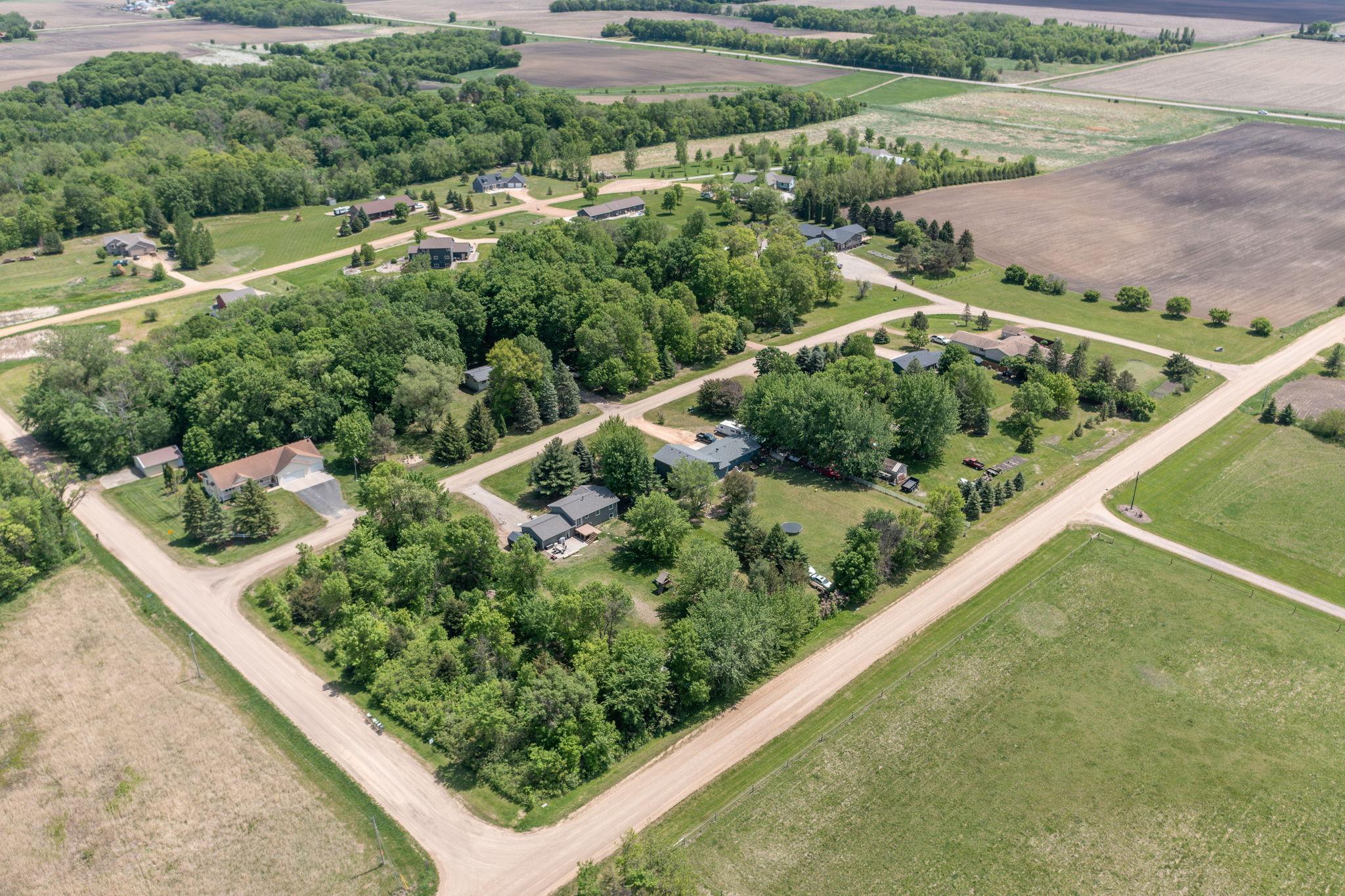 main property photo 9