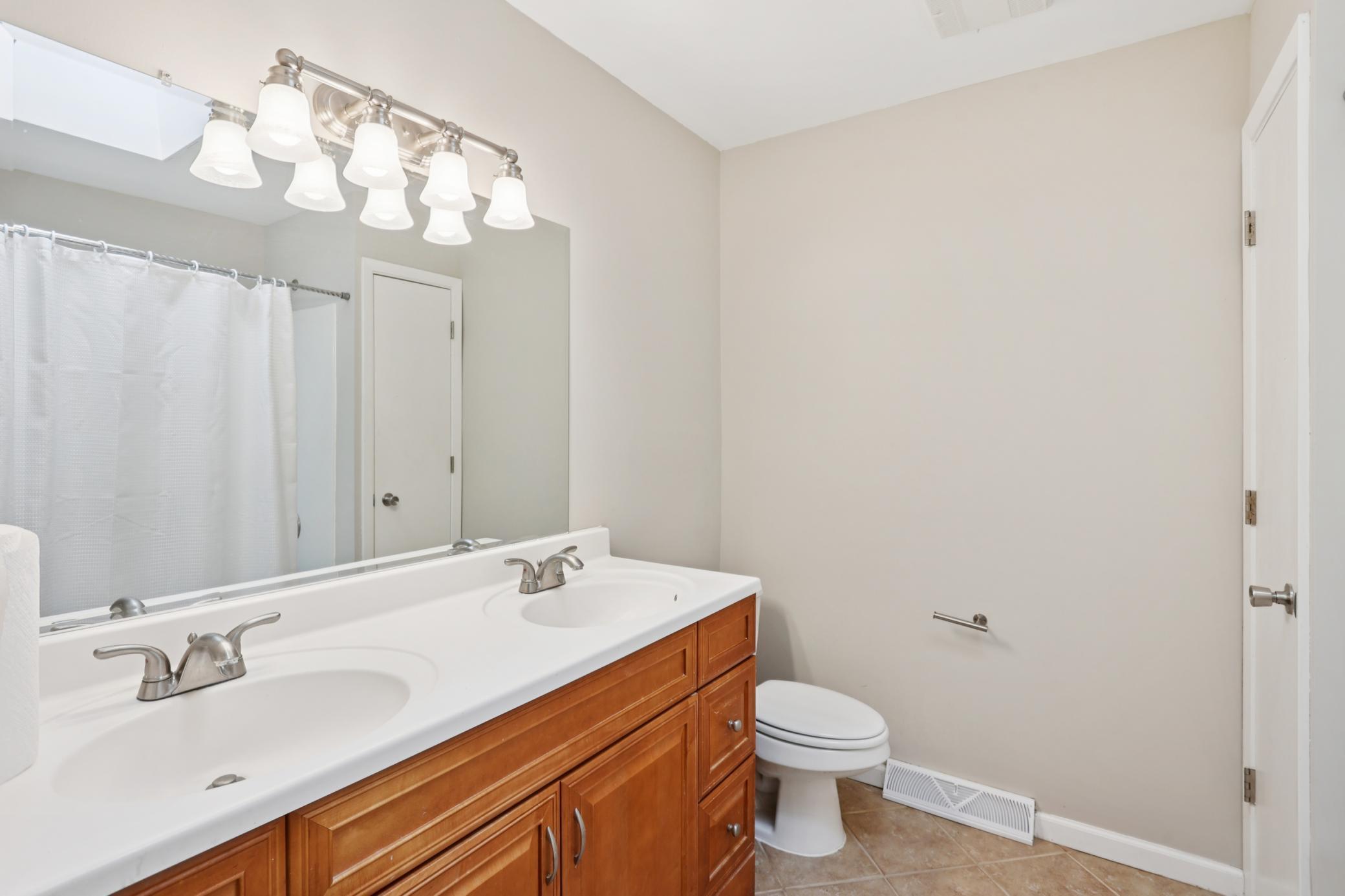 property viewer photo 22