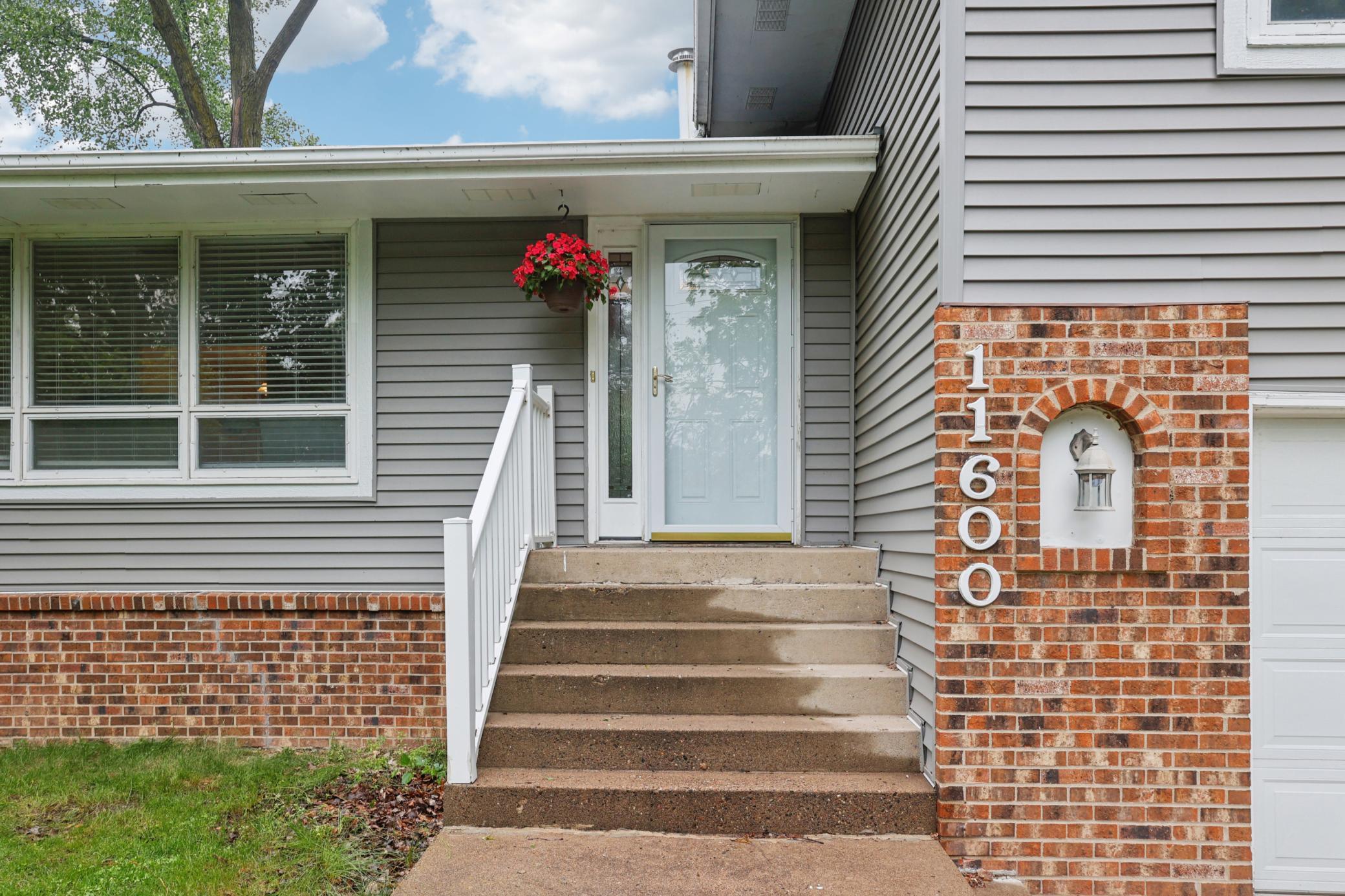 property viewer photo 33