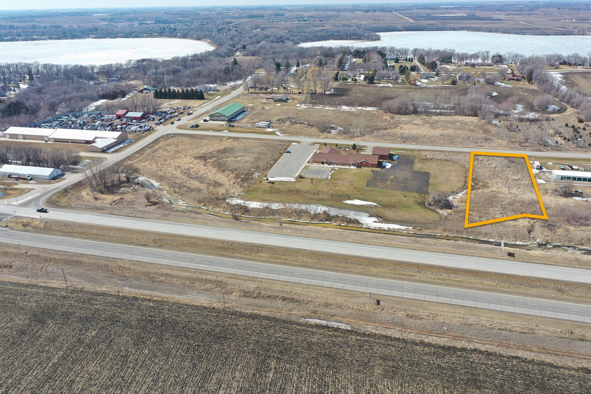 main property photo 3