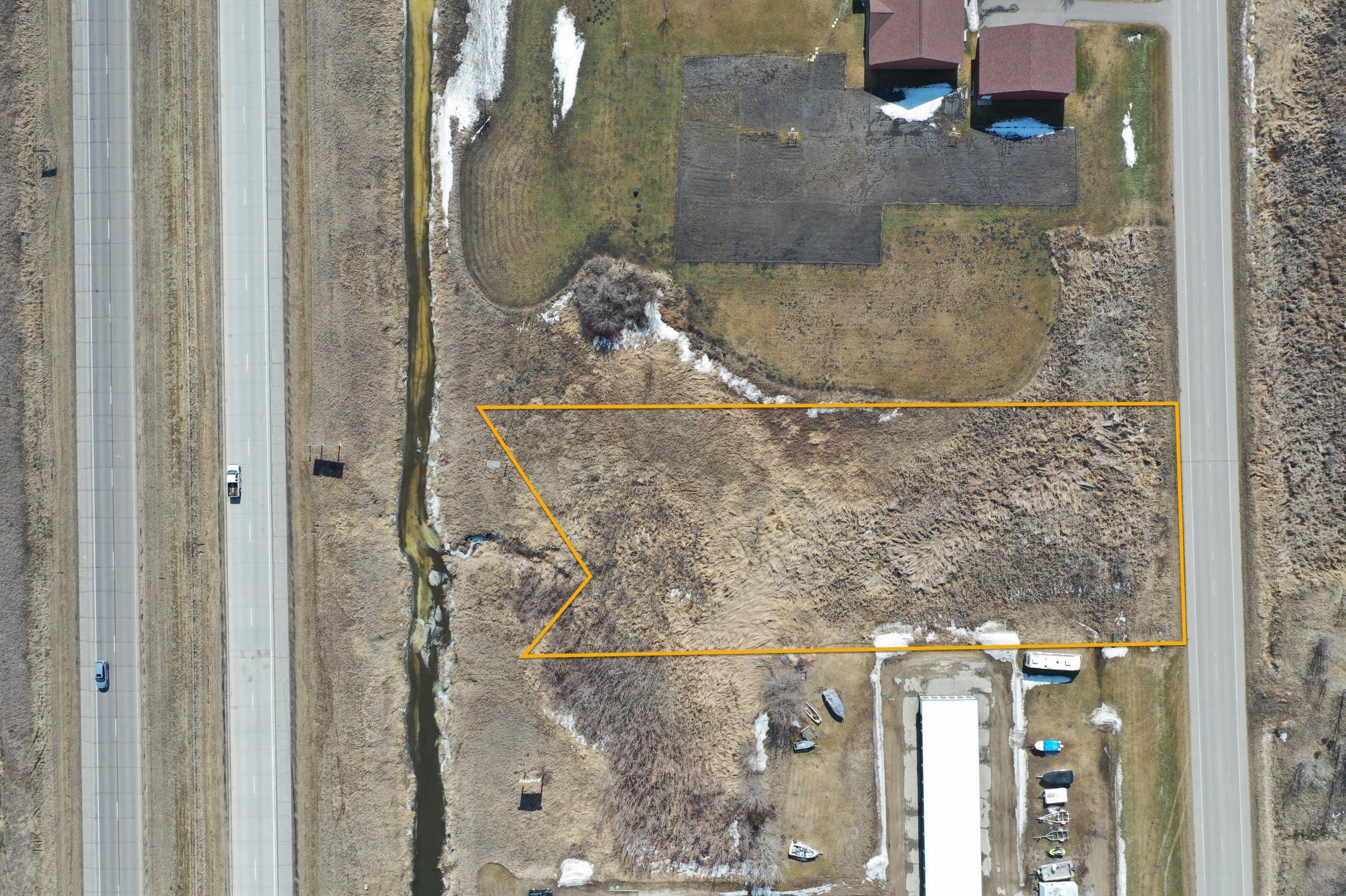 main property photo 4