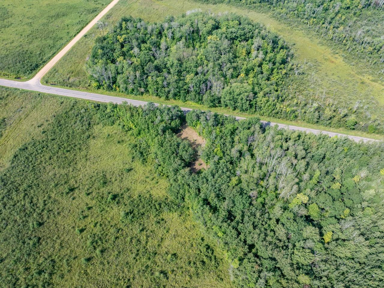 main property photo 26
