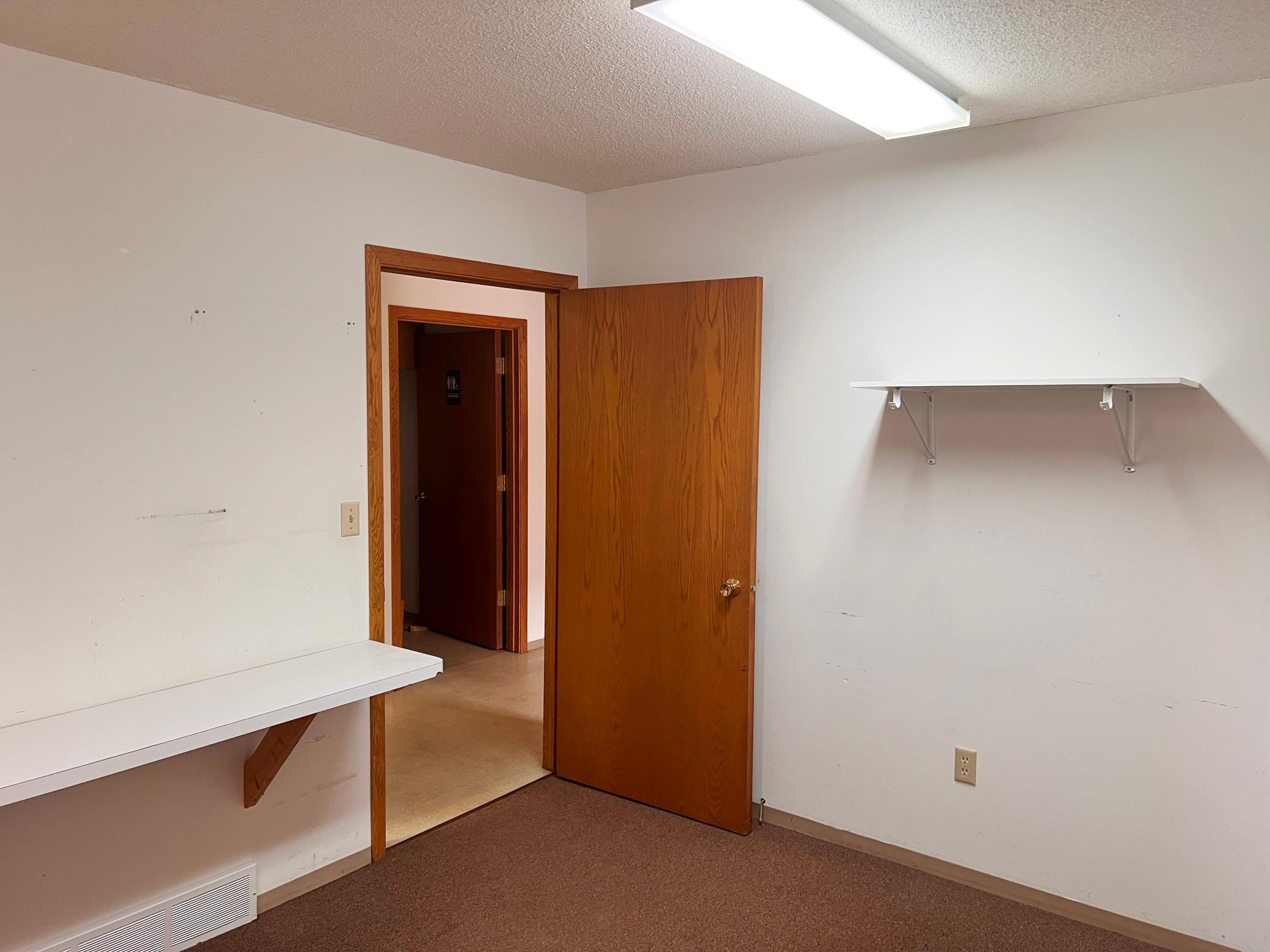 main property photo 22
