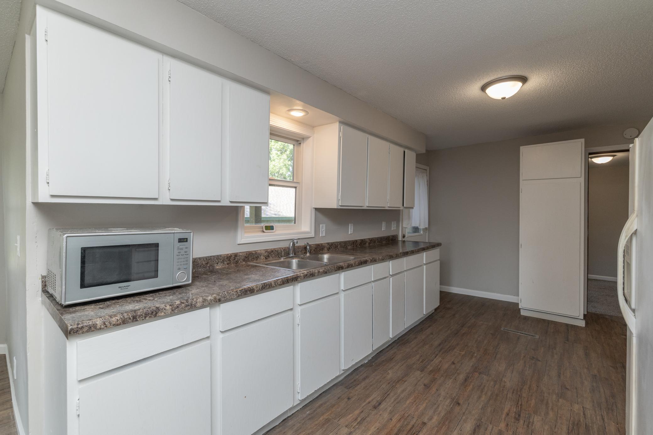 property viewer photo 10