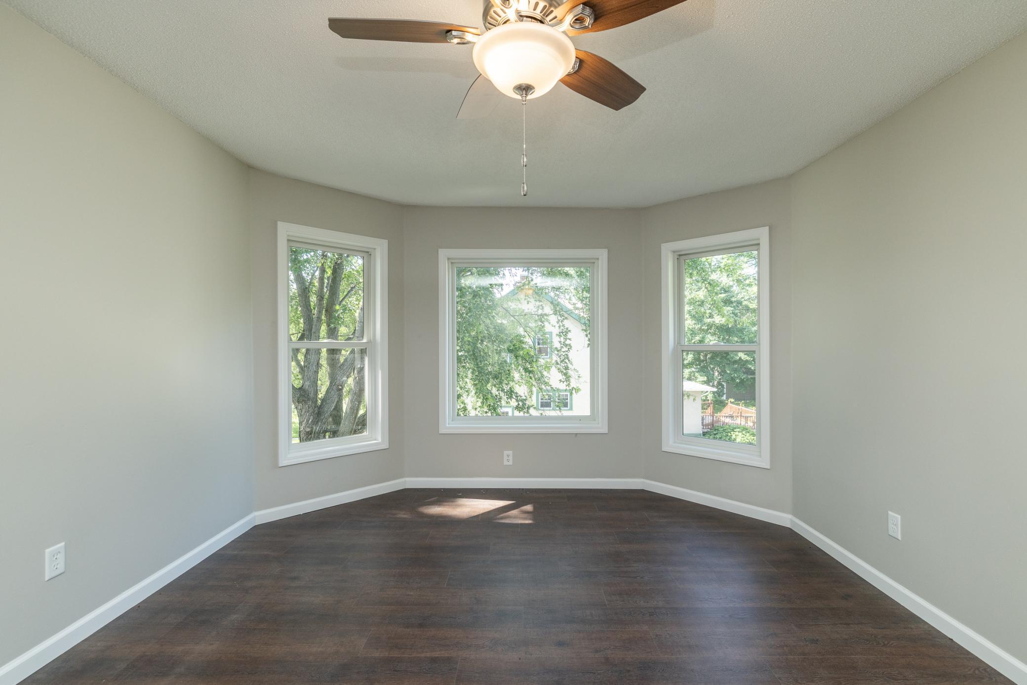 property viewer photo 17