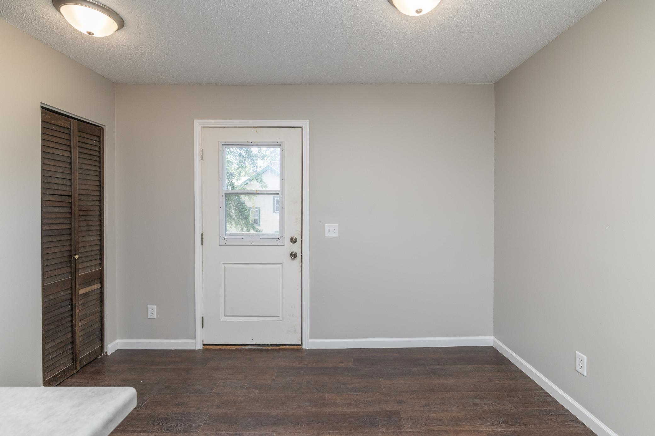 property viewer photo 21