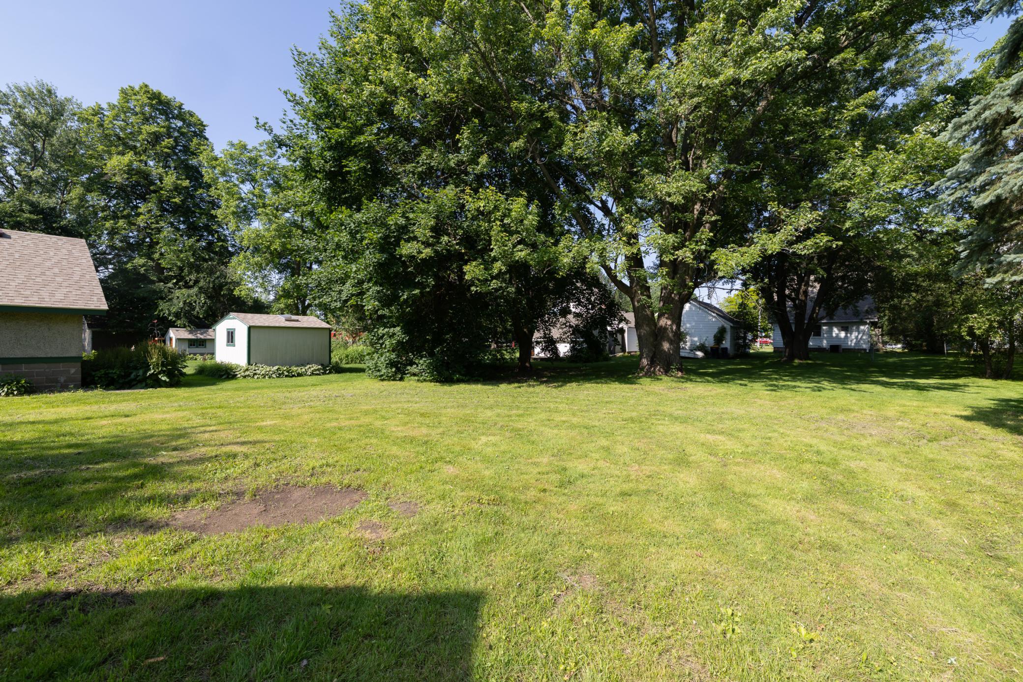 property viewer photo 38