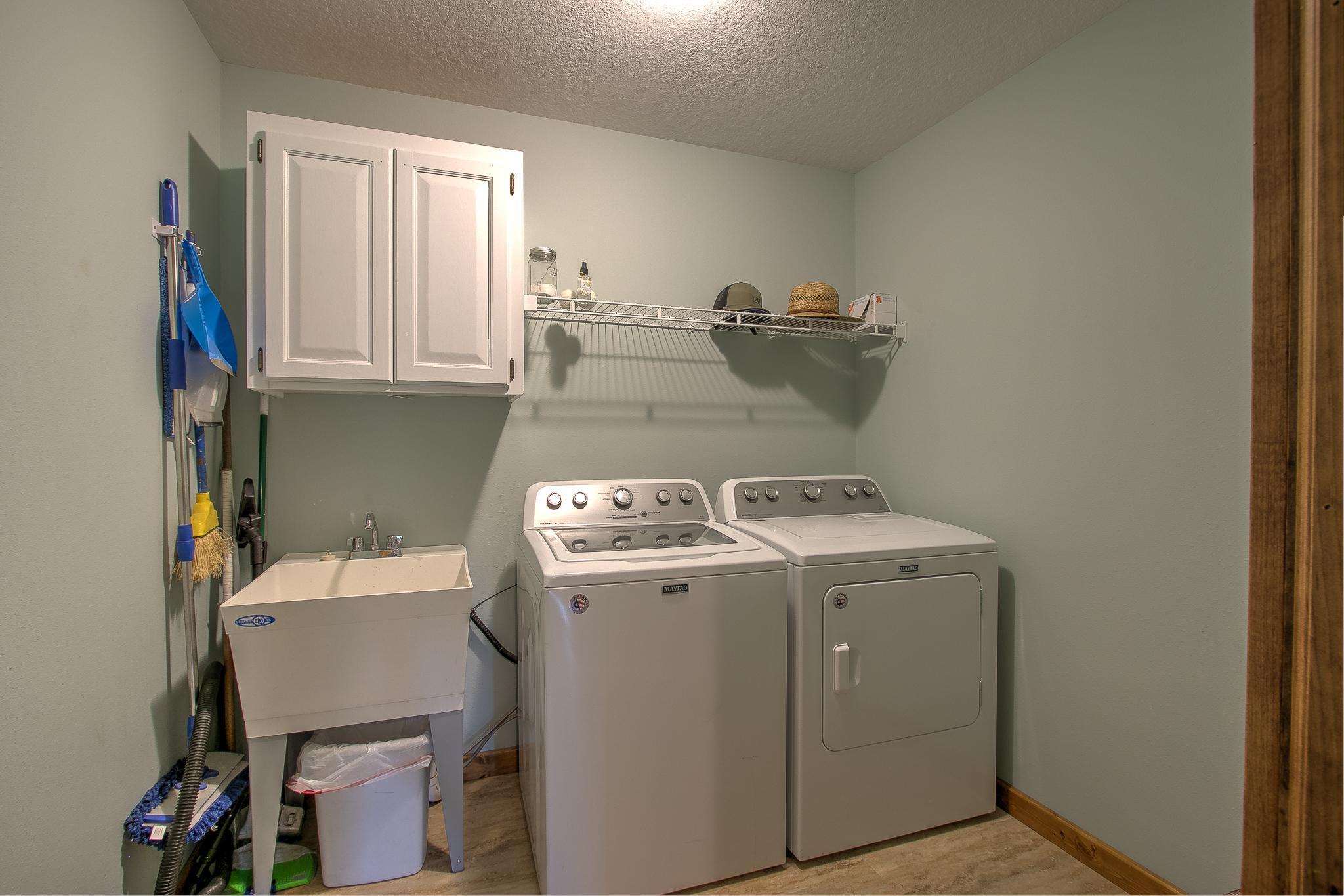 property viewer photo 24